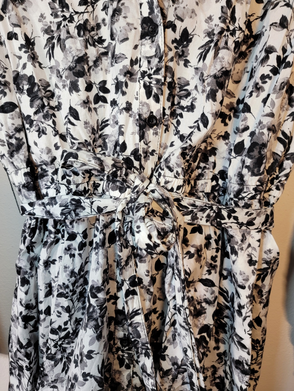 Torrid Poplin Mini Shirt Dress Ditzy Floral Black & White Sz 2X NWT - Picture 5 of 16